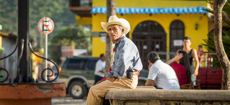 Urban Cowboy. Copán, Honduras. GreatDistances / Matt Wicks